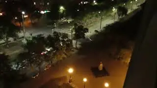 Я поморгал фонариком НЛО. НЛО поморгало в ответ своим светом.