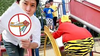 公園で遊ぶ時のルールとマナーを、さなちゃん、りとくん、赤鬼さんと一緒に学ぼう