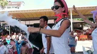 Lonicera Foam And Color Party