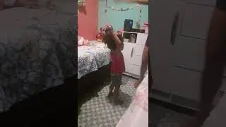 Allyce e Mamae Sandra - Ginastica.