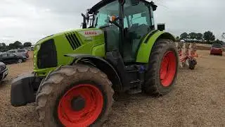 2022 Claas Arion 450 4.5 Litre 4-Cyl Diesel Tractor (125 / 130 HP) with Kuhn Plough