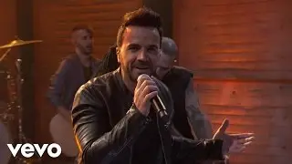 Luis Fonsi - Despacito (Live From Conan 2017)