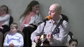 Пение "Любите Бога, дорогие дети"