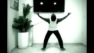 A Ghanaian contemporal Dance, I am in pain, and I dance it out