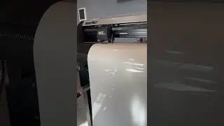 Always fascinating to watch paint protection film being cut!￼