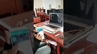 menyalakan 2 lampu dengan hp