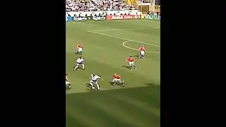 A Classe de Zinédine Zidane 😱🔥🥵⚽ O Melhor meio de todos 🔥⚽#skills #football #soccer #futebol #futbol