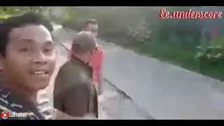 Preman berkedok kolektor buat ula.