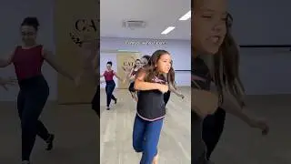 The famous jazz walk 😂 