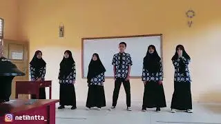 BERKIBARLAH BENDERA NEGERIKU || TEKNIK ACAPELLA || kelompok 1