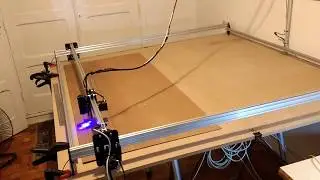 MIKLOS - LASER ACRO SYSTEM 150 X 150 CM
