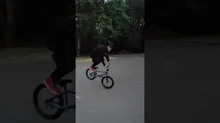bmx double footjam tailwhip бмх спроба #bmx #shortsvideo #dimabar #bmxlife #bmxstreet #funnyshorts