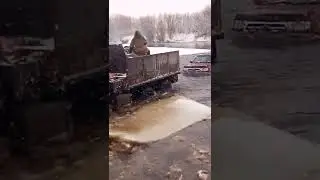 Дороги Севера !Сурф переплыл через Цыпикан не набрав воды в салон Часть 3