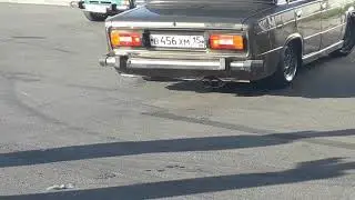 Машина пердит