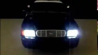 Wig Wag Emergency Headlights Installed in a 1:18 Diecast Police Car