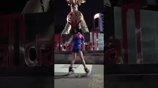 Sepatu Rodaan di Taman 