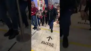Полный хаос: краснодарцы «штурмуют» IKEA после сообщения о закрытии