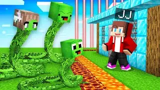 Mikey Family Snakes vs JJ Most Secure House in Minecraft (Maizen)