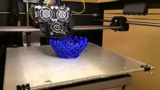 Solidoodle Workbench - Printing a Birdhouse at 0.4mm resolution