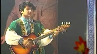 [Uyghur Song] Tashmuhemmet Batur - Yayrim bolmisun