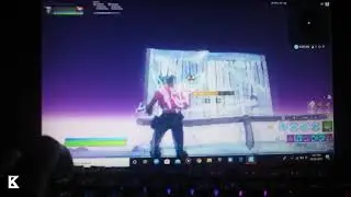 Pro player plays Fortnite on HP core i3 laptop | klop