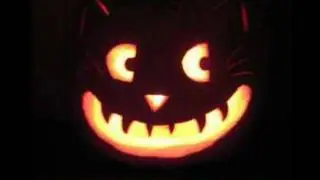 Awesome Halloween Pumpkins: Cheshire Cats