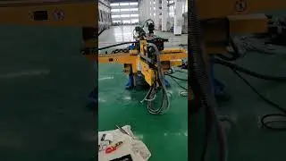 Tube bending machine. For wheelbarrow produce.