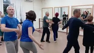 Попурри из бальных танцев.