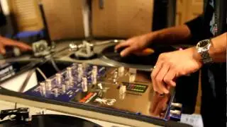 DJ Twist messin around scratchin HD 2