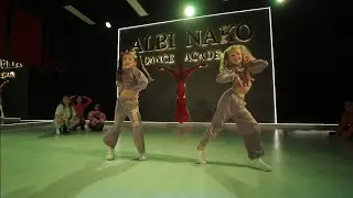 Dhurata Dora-so criminal / Dori'S choreography (Tjoena dhe Melisa)