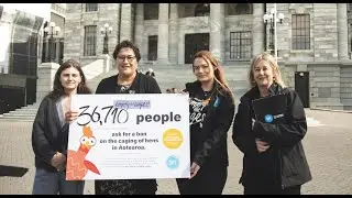 Free hens from cages petition handover