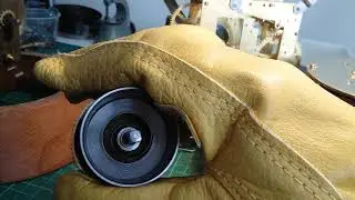 Putting a mainspring in a barrel