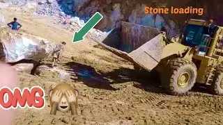 Loading ston on truck 🤔pk buner
