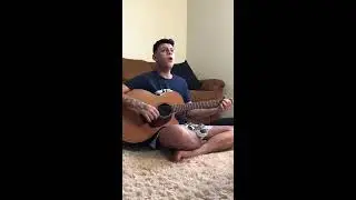 Pepê Santos canta 