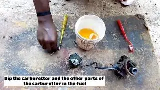 How to clean carburettor of bike/Scooter || At HOME || #Mechfix ||