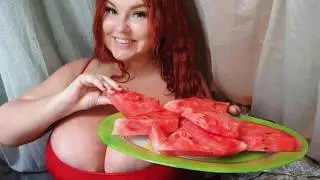 Alena Ostanova - Gorgeous Fashion Model - Plus Size Curvy Outfit Ideas - Plus Size Fashion