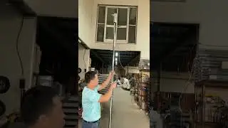 heavy tripod Expanded height: 4.4m  load Weight 100kg