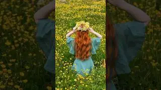 Buttercup flower crown 