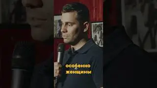 Продавщицы в магазинах 