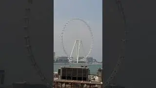 Самое высокое колесо обозрения в мире. Дубай ОАЭ. Jumeirah Beach Residence.  Dubai, UAE 