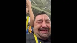 Tribünde Ağlayan Fenerbahçe Taraftarı