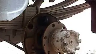 Замена колодок и шпилек в газели!