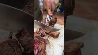 El corte perfecto y jugoso de una punta de anca