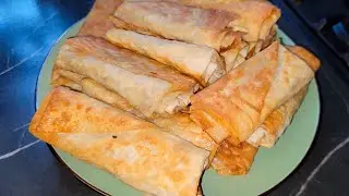 Завтрак НЕ в постели. Breakfast is NOT in bed.