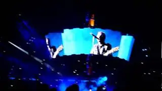U2 - One (París, 18.09.2010)