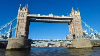 A smoooooth ride along the river Thames - East of the Tower