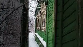 Ищем место для шурфа. Старинные царские дома.  