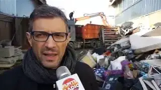 Calcinaia, discarica a cielo aperto nella zona industriale di Sardina