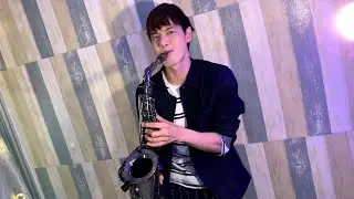 Versace On The Floor (Sax Cover)
