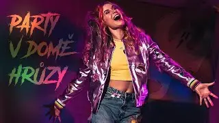 Party v domě hrůzy 🧟‍♀️ │ ELLIE (Official Music Video)